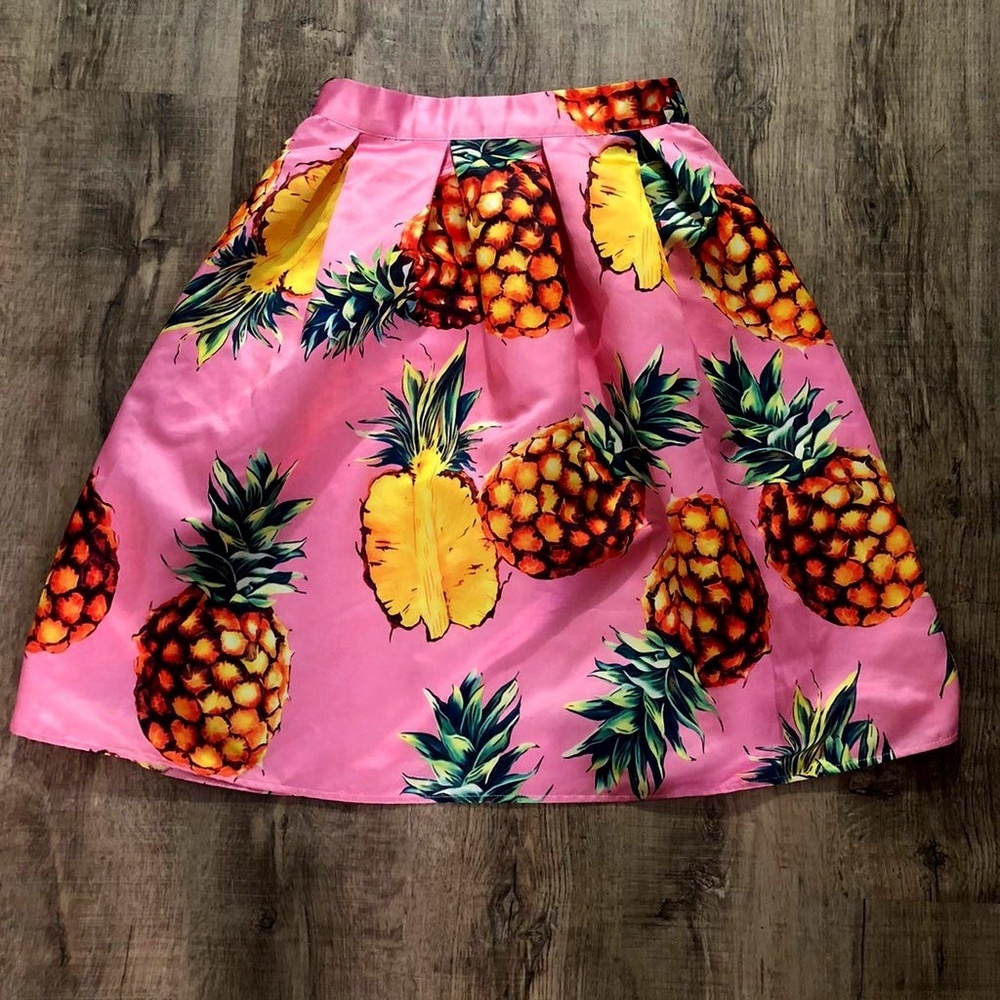 Adorable Pinnapple skirt